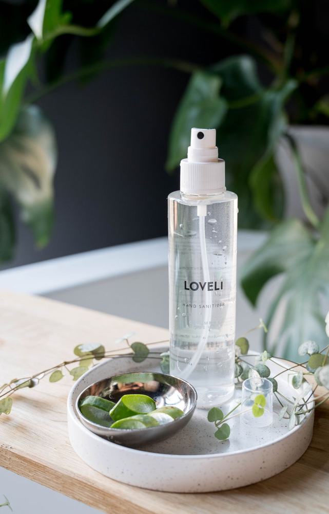 Loveli spray met natuurlijke ingrediënten